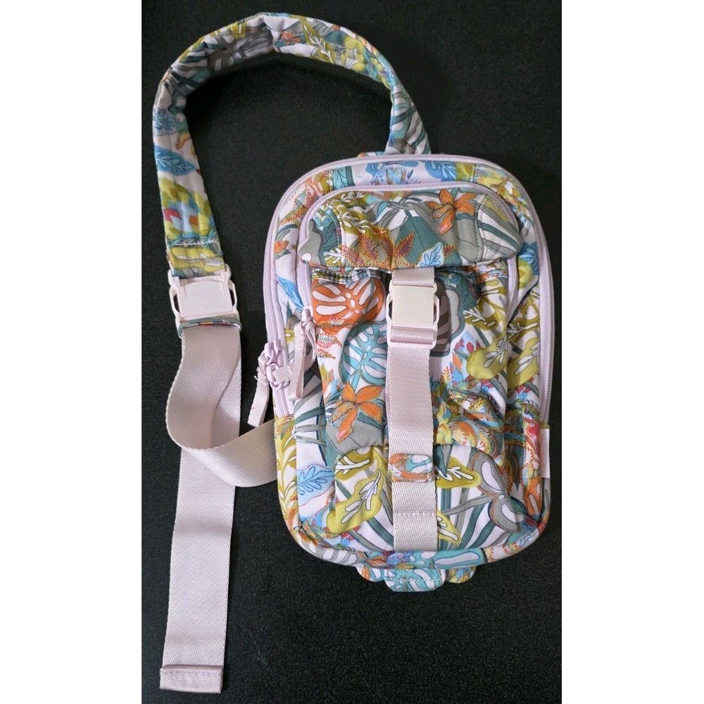 New Vera Bradley Women's Cotton Utility Bag Sling Crossbody Rain Forest Canopy